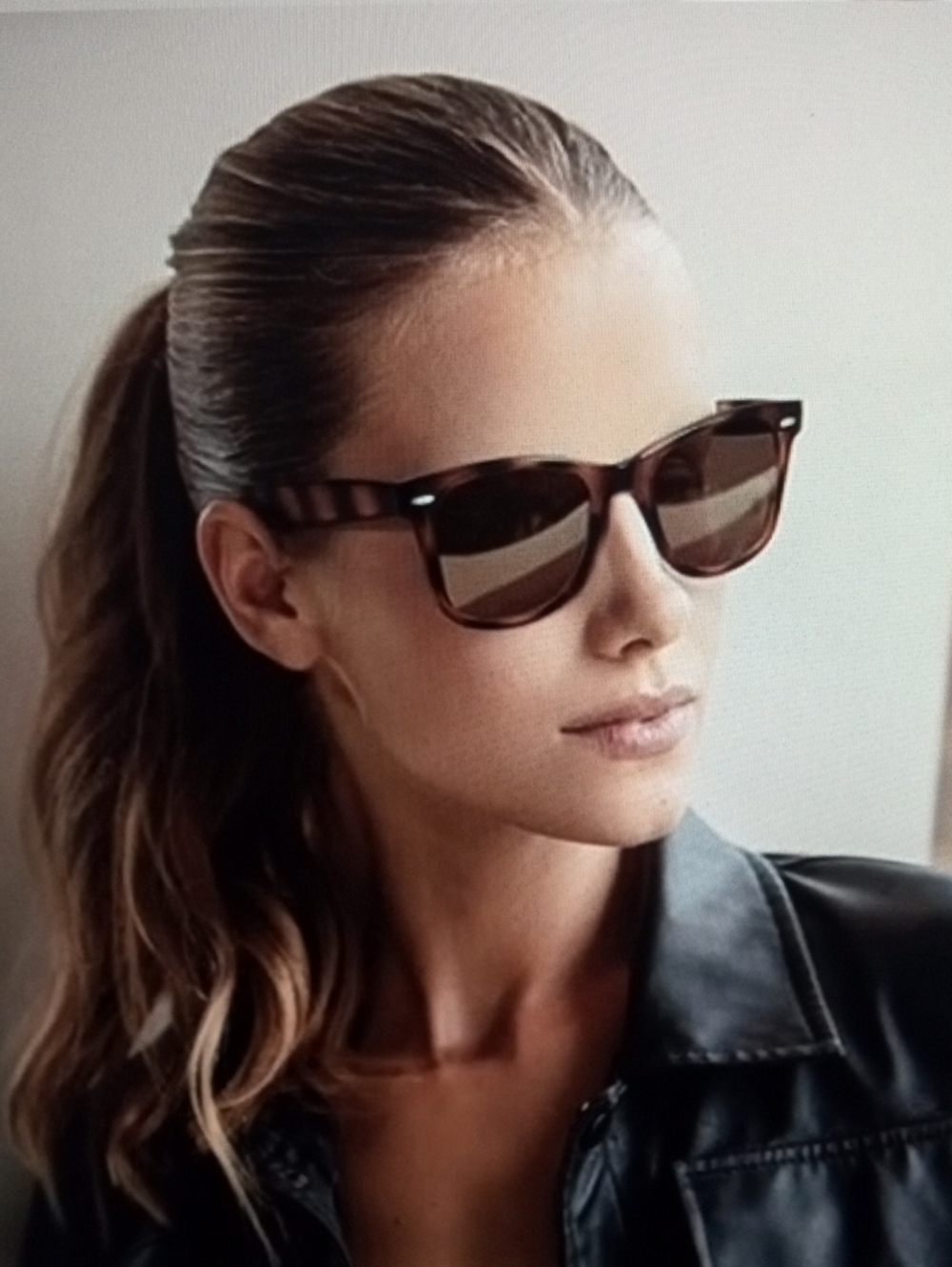 MeetSun Women's Gradient Brown Sunglasses with Cloth Case/Bag         91554 C22